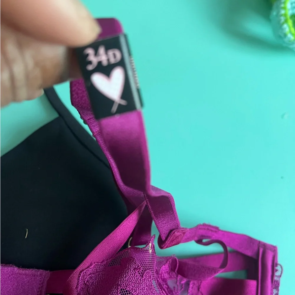 Bra - Picture 7 of 8